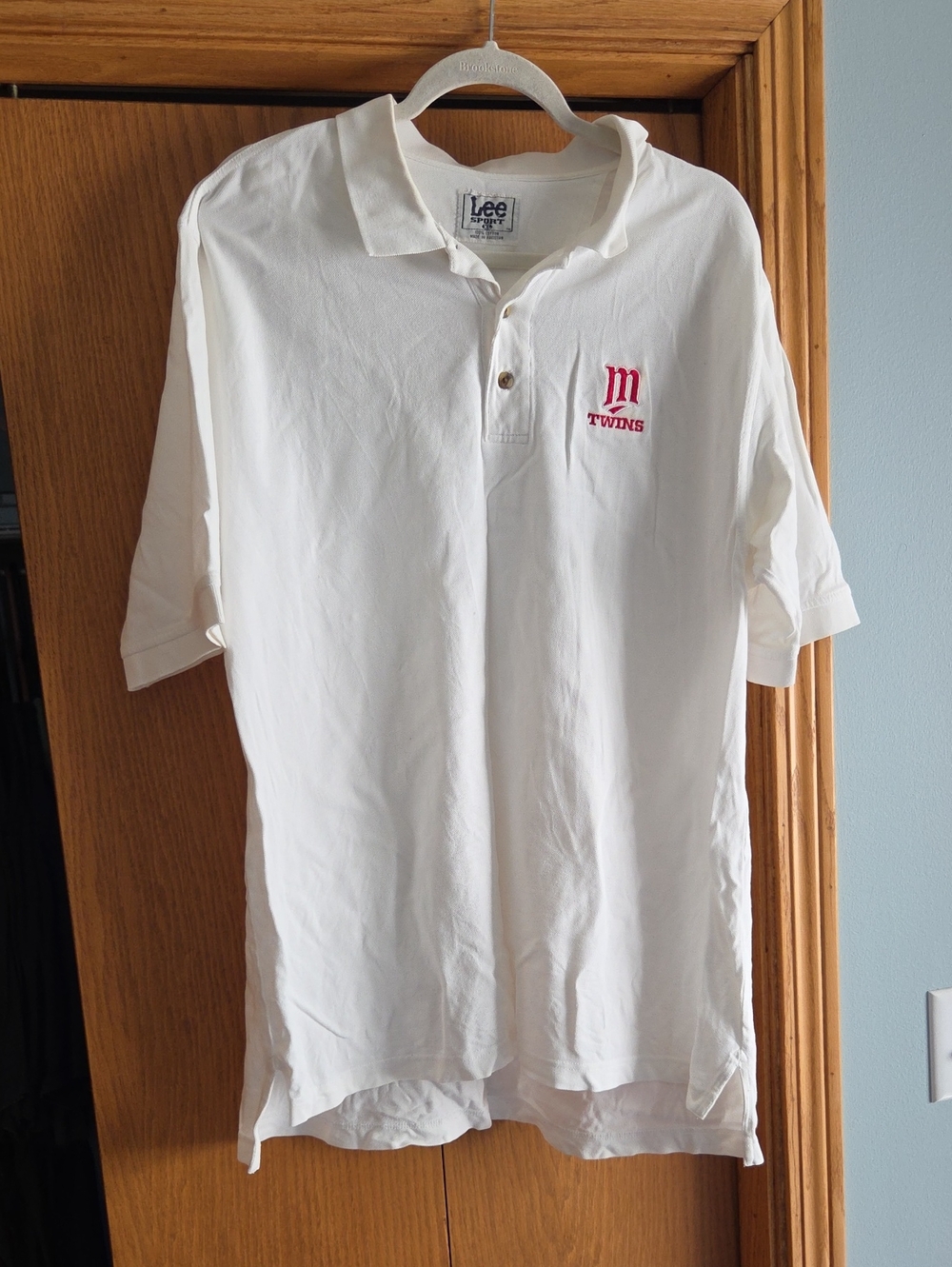 Lee Men's White Polo Shirt with Red Twins Logo Size Xl